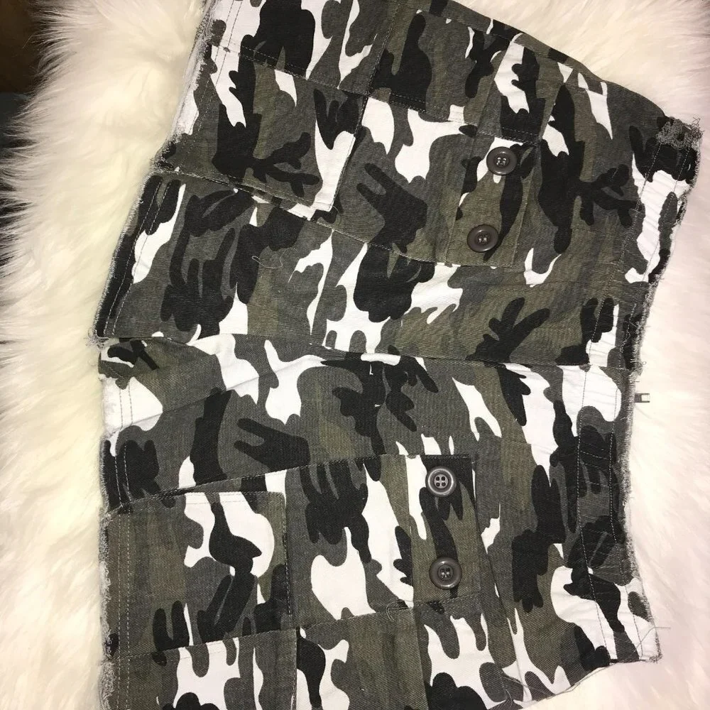 BETTER BE OLIVE/GREY CAMOUFLAGE SHORTS